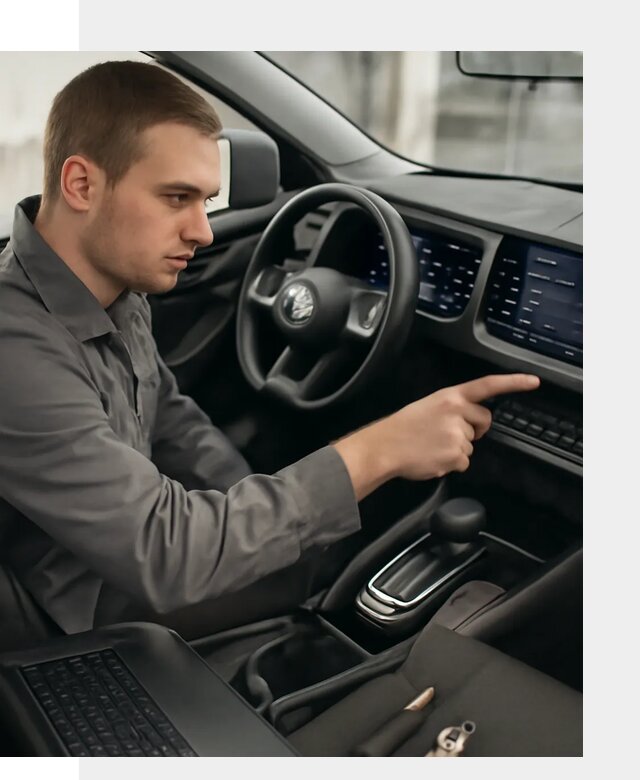 Русификация автомобиля Nissan N7 под ключ в Ленинске-Кузнецком официально